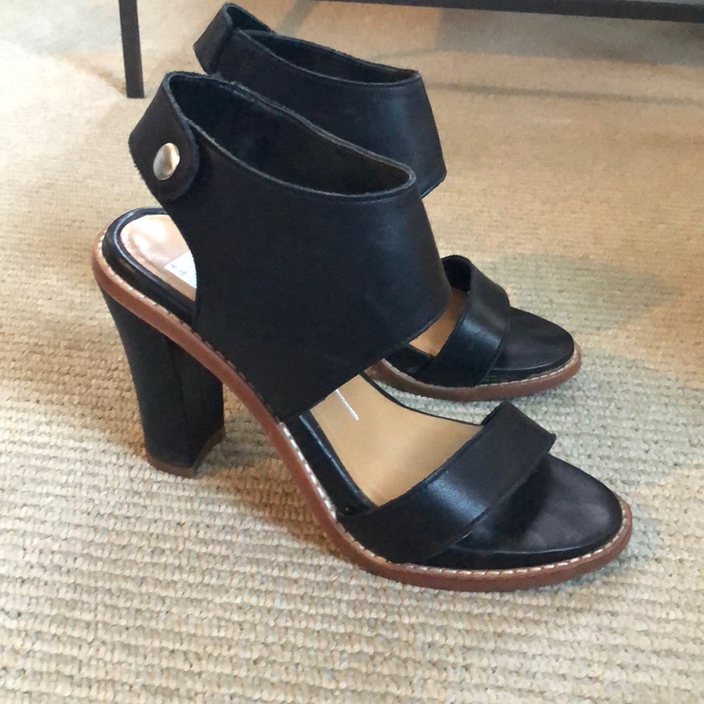 Dolce Vita heeled sandals